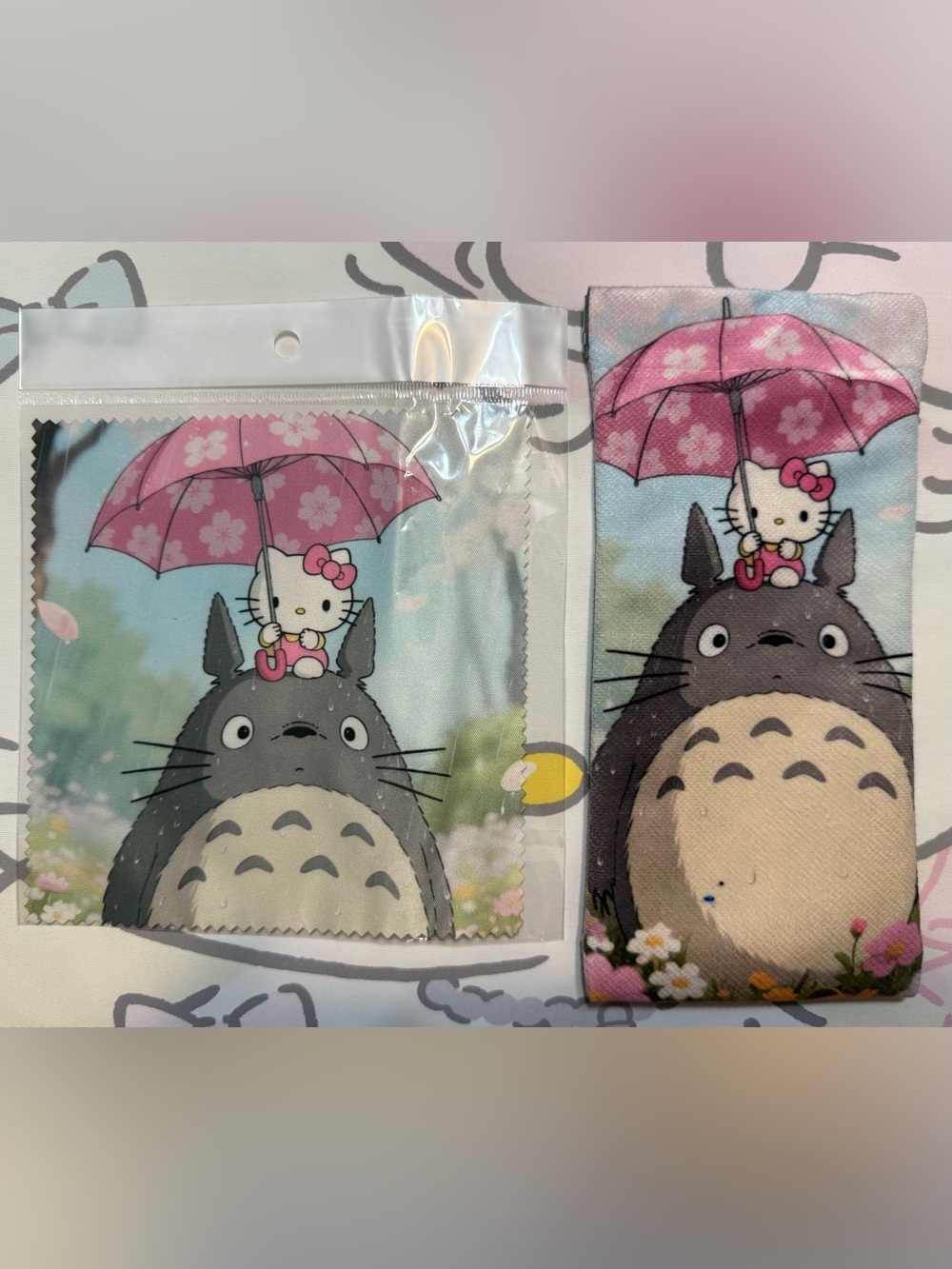 🆕 Hello Kitty x Totoro Microfiber Cleaning Cloth and soft Eye glasses pouch